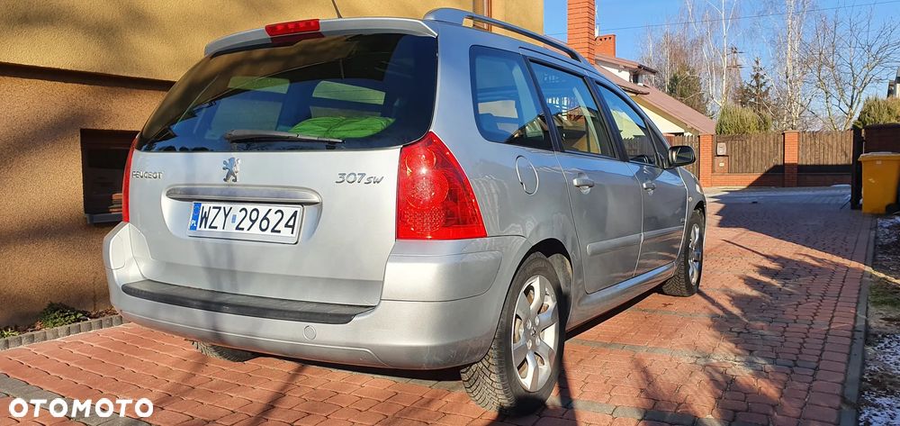 Peugeot 307 1.6 HDI XT Premium - 8