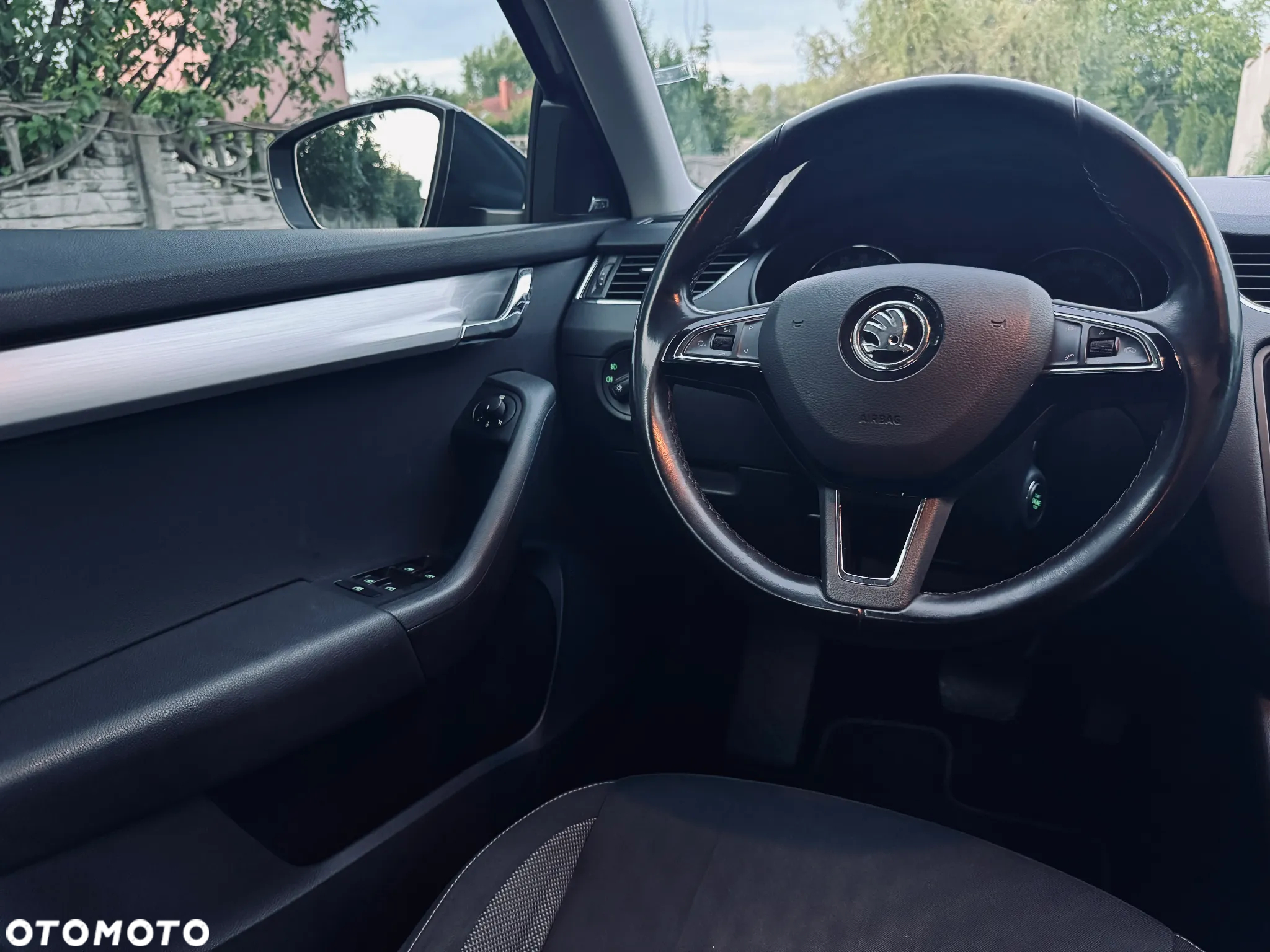 Skoda Octavia 2.0 TDI DSG Ambition - 10