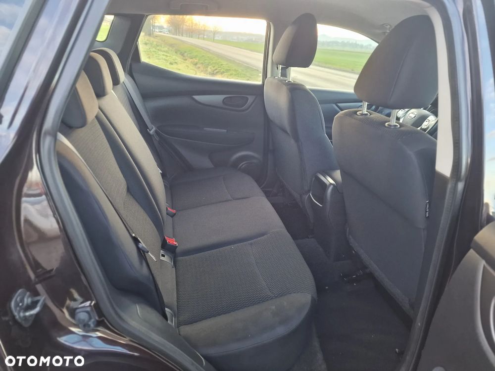 Nissan Qashqai 1.2 DIG-T N-Connecta - 25