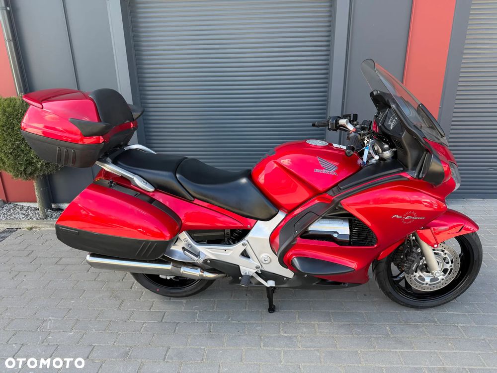 Honda ST - 3