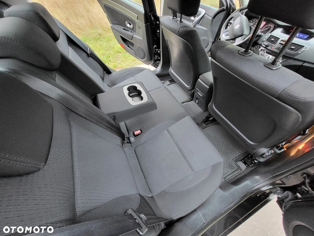 Renault Laguna 2.0 16V Expression - 29