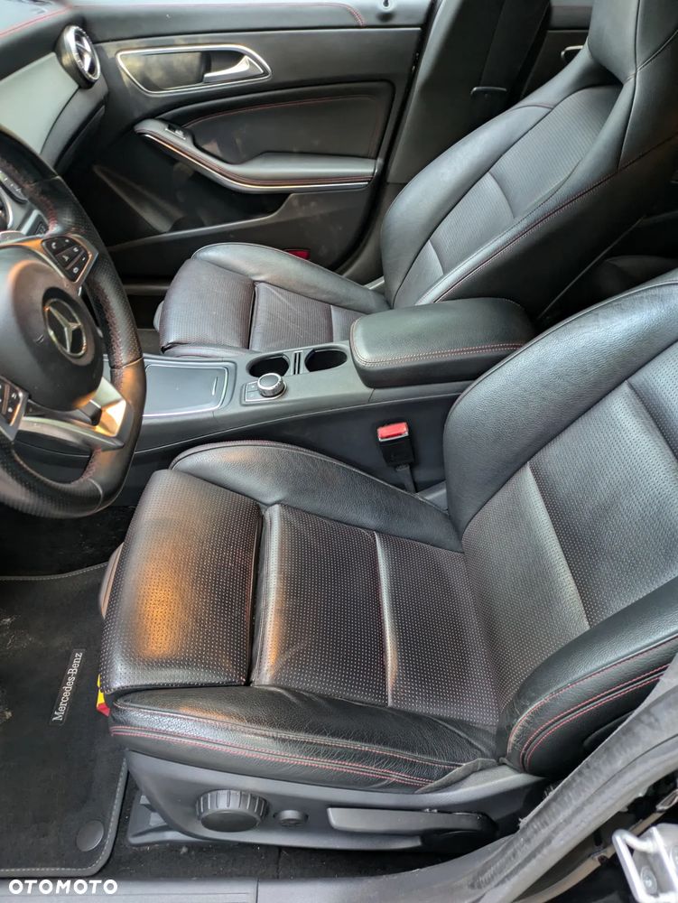 Mercedes-Benz CLA 200 d 7G-DCT AMG Line - 21