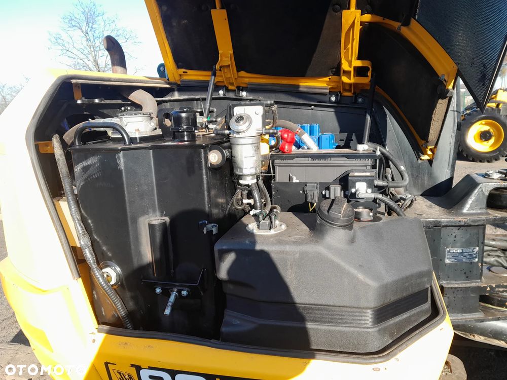 JCB 90Z-2  2022R - 21