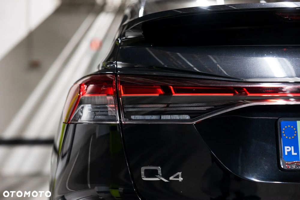 Audi Q4 e-tron 50 77kWh Quattro S Line - 12