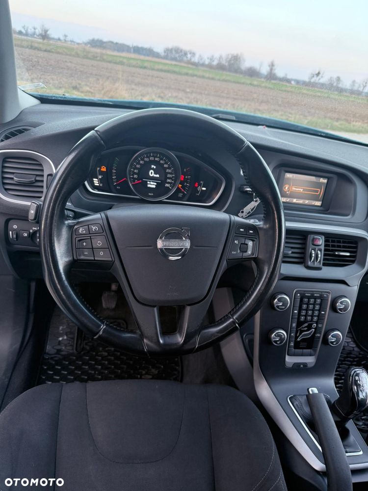 Volvo V40 D2 Kinetic - 20