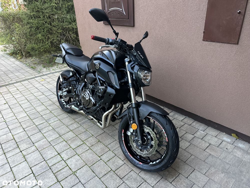 Yamaha MT - 3