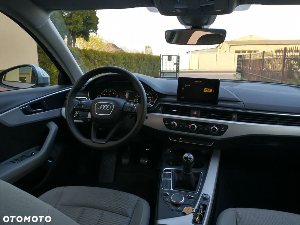 Audi A4 Avant - 14