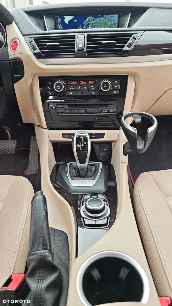 BMW X1 - 32