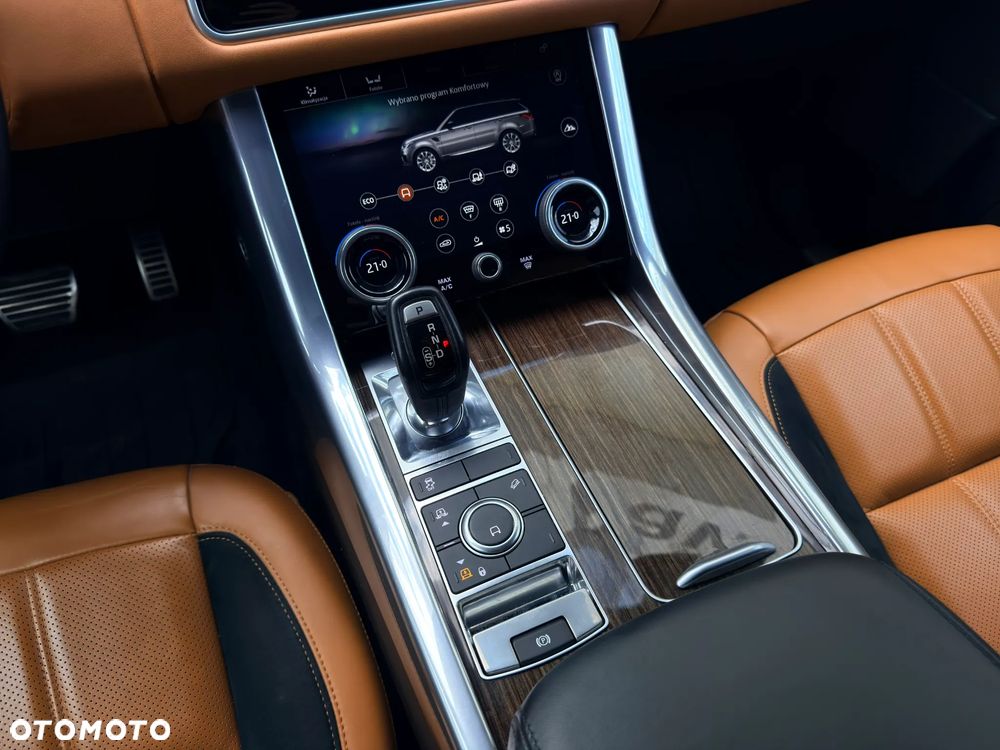 Land Rover Range Rover Sport - 13