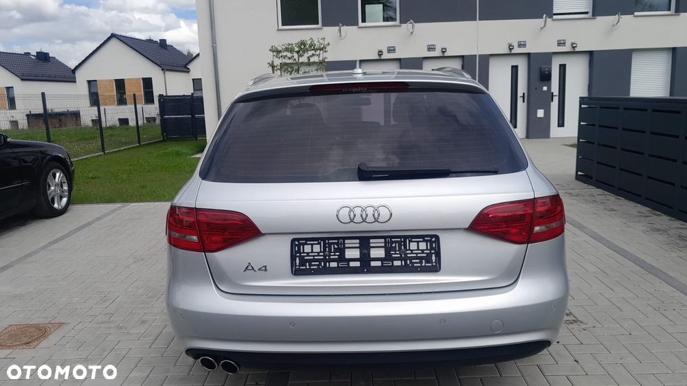Audi A4 Avant 2.0 TDI DPF quattro Ambition - 6
