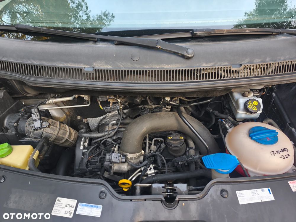Volkswagen Transporter - 16