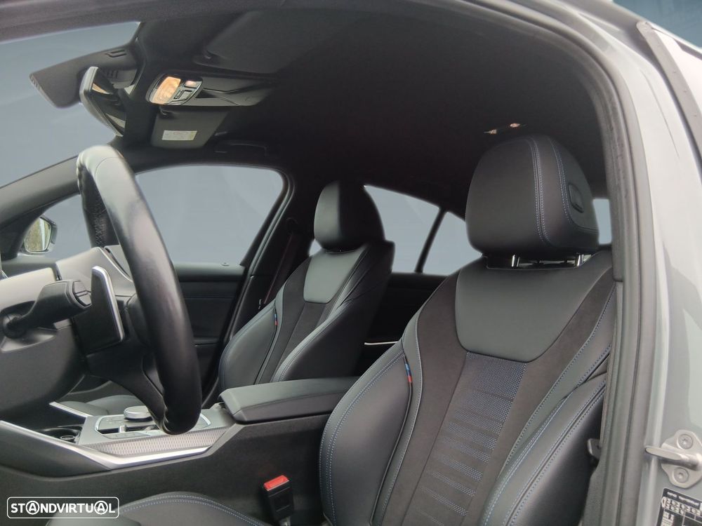 BMW 320 e Pack Desportivo M Auto - 11
