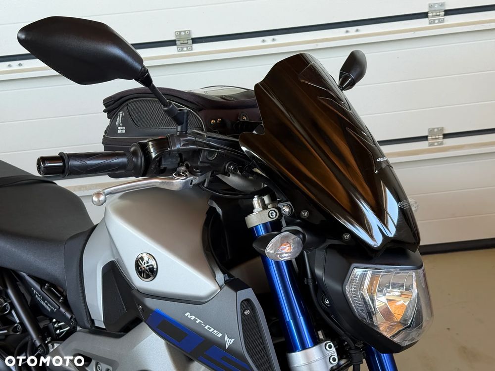 Yamaha MT - 15