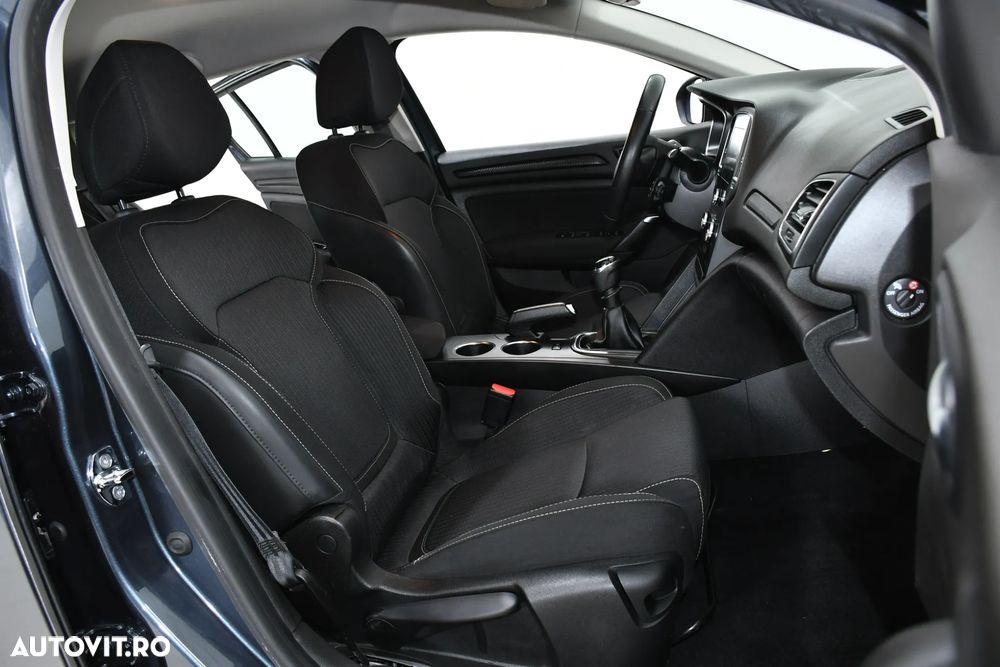 Renault Megane BLUE dCi 115 BUSINESS EDITION - 12