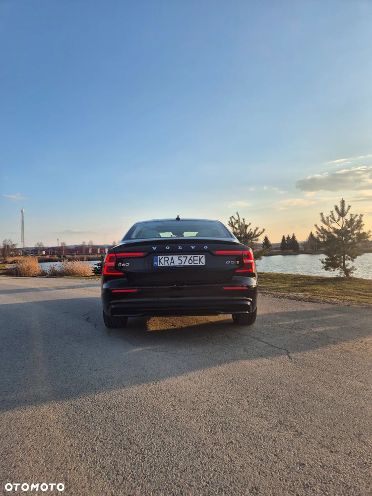 Volvo S60 B5 B AWD Plus Dark - 10