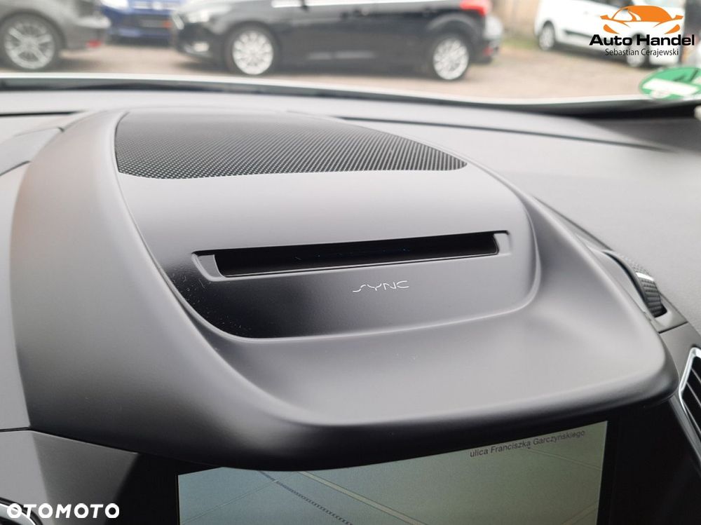 Ford C-MAX 1.5 EcoBoost Start-Stop-System Titanium - 36