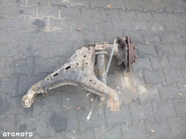 WAHACZ PRAWY TYŁ PRAWY TYLNY VOLKSWAGEN T4 - 13