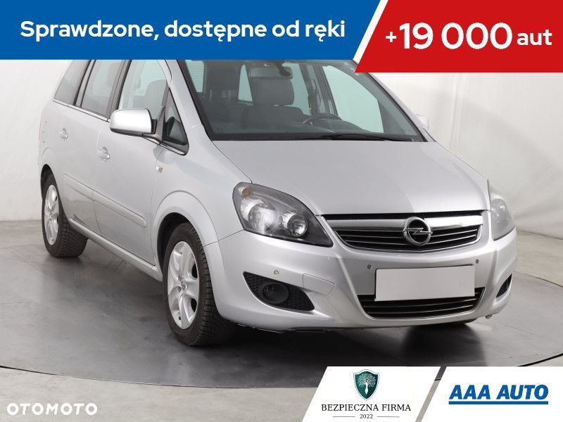 Opel Zafira - 1