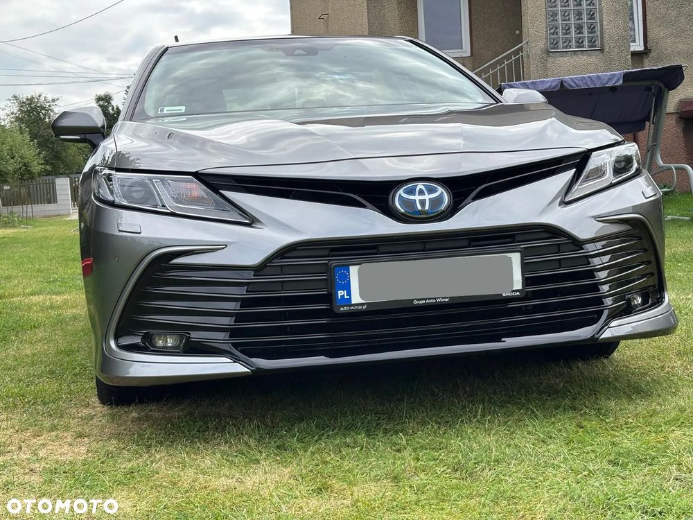 Toyota Camry 2021 photo 3