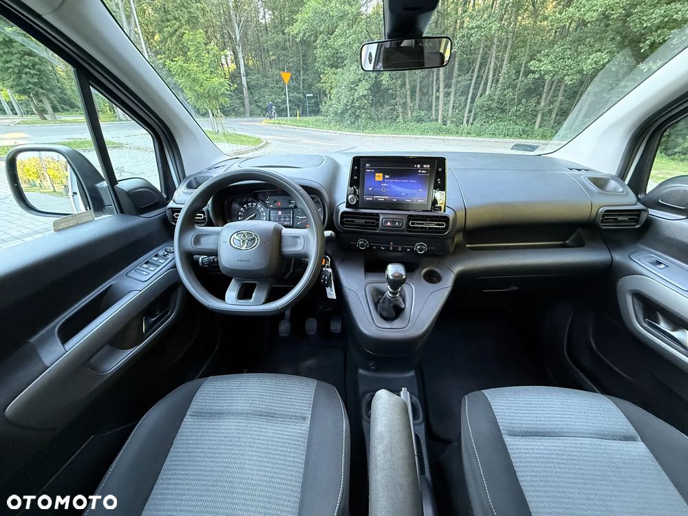 Toyota Proace City Verso 1.5 D-4D Business - 18