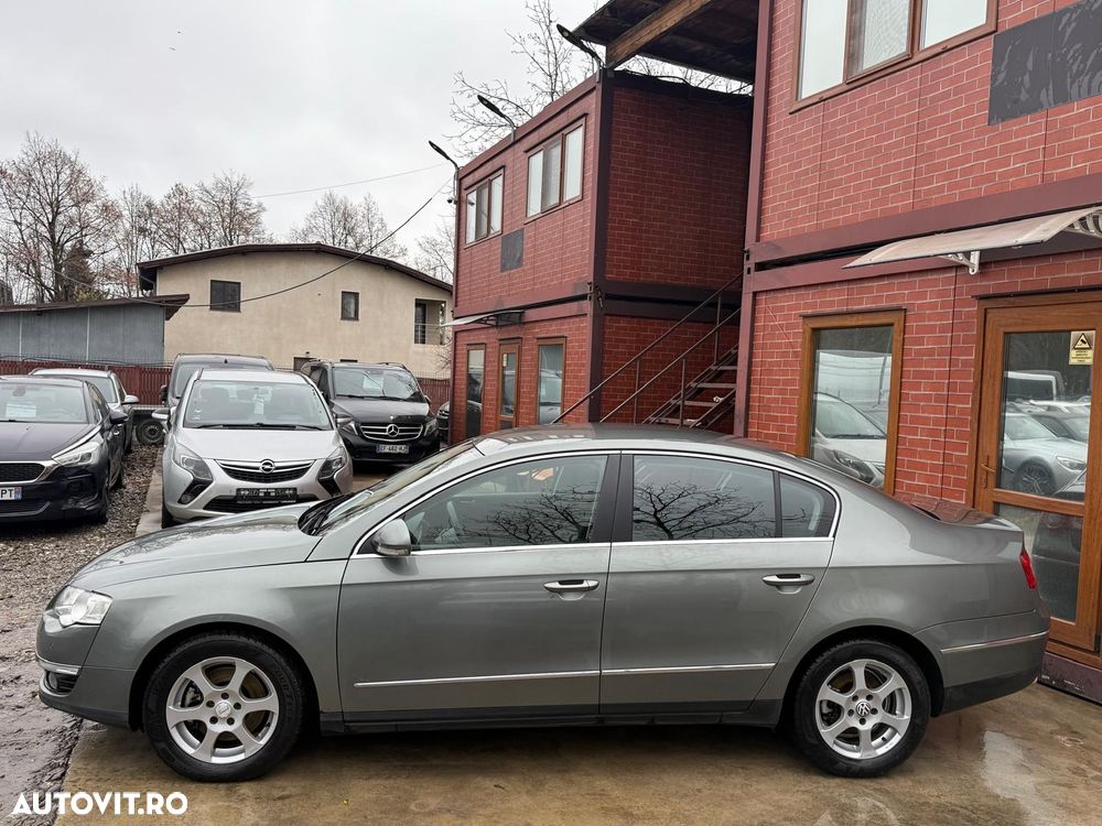 Volkswagen Passat - 38