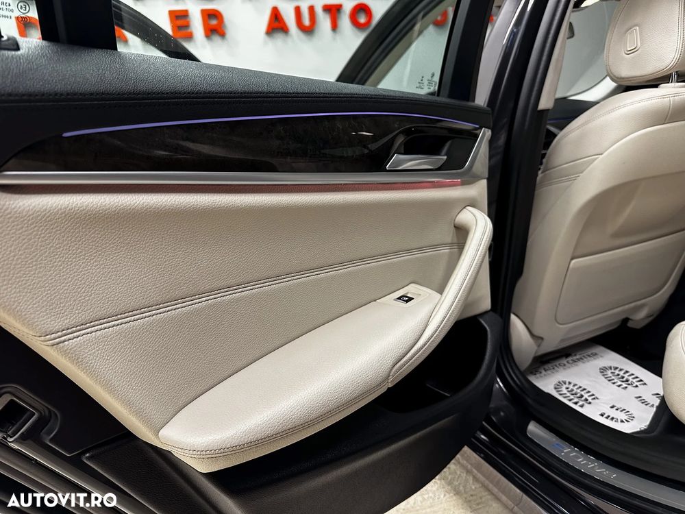 BMW Seria 5 530e AT PHEV - 41
