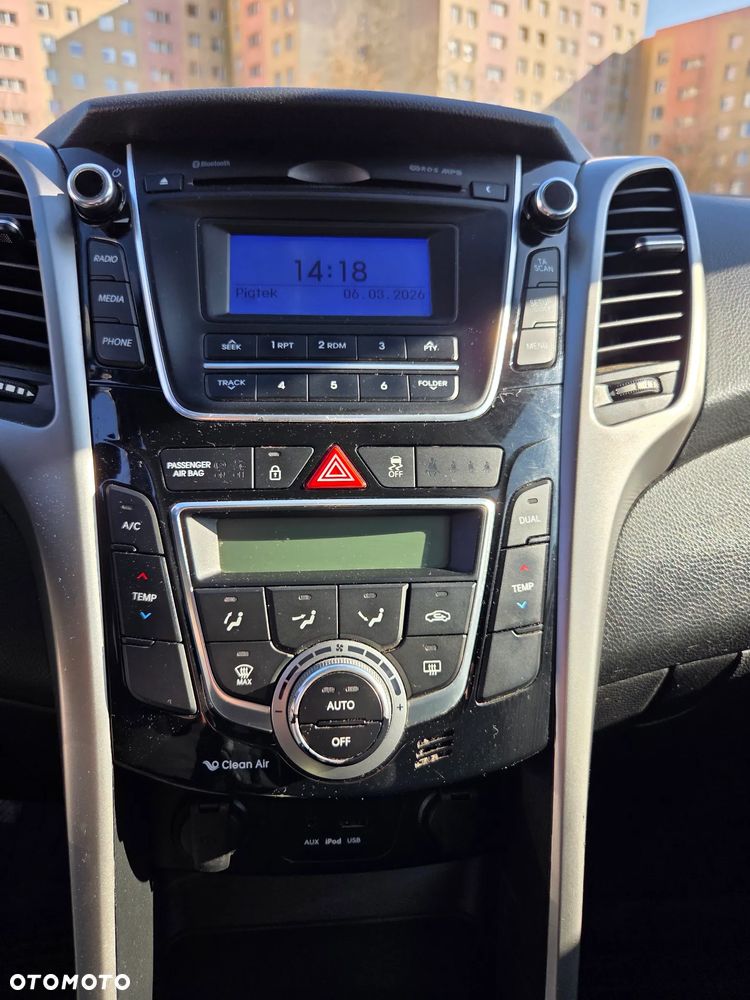 Hyundai i30 1.6 CRDi Comfort - 13