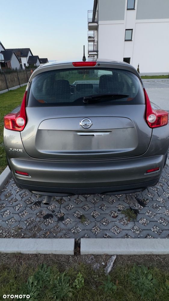 Nissan Juke 2011 photo 2