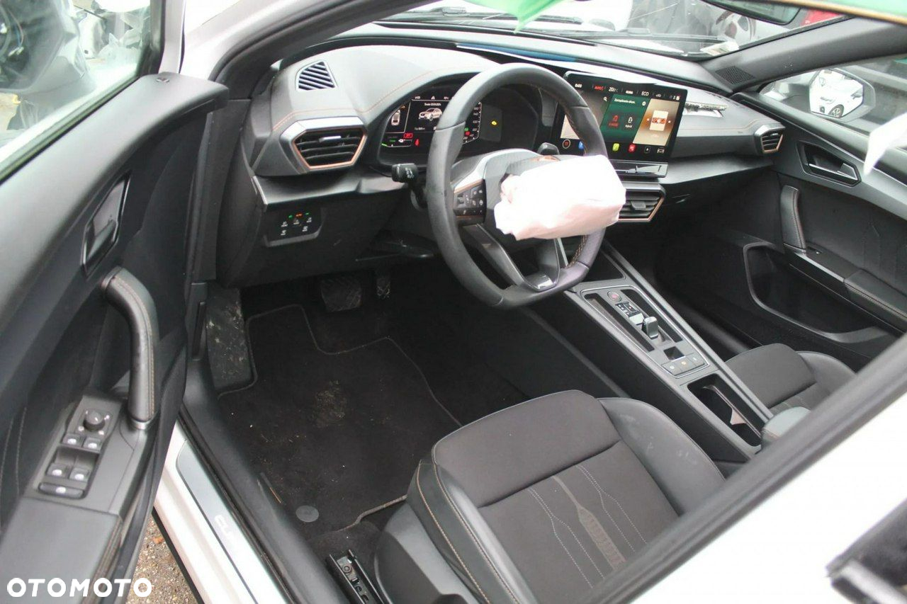 Cupra Formentor VZ 1.4 e-Hybrid DSG - 9