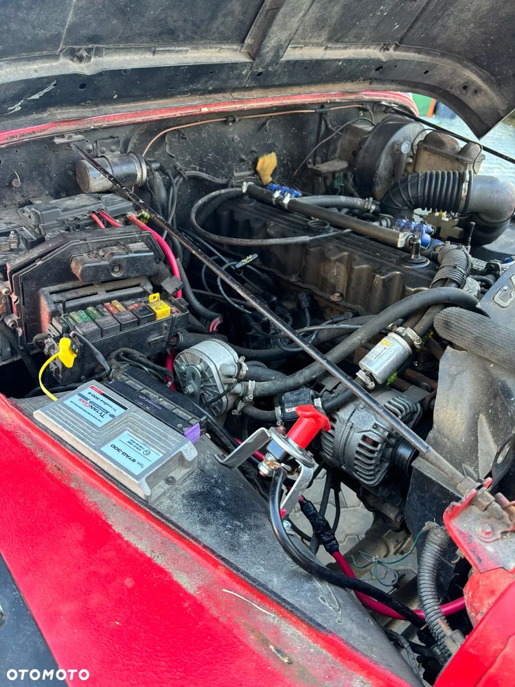 Jeep Wrangler 2.5L - 4