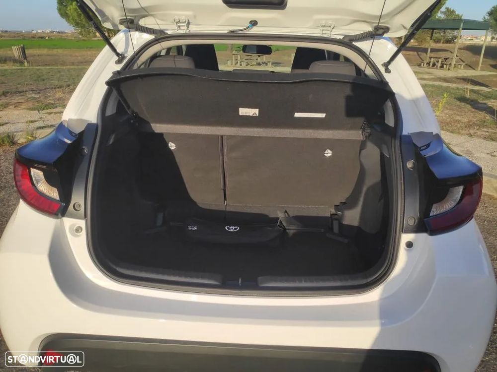 Toyota Yaris 1.0 VVT-i Comfort Plus - 7