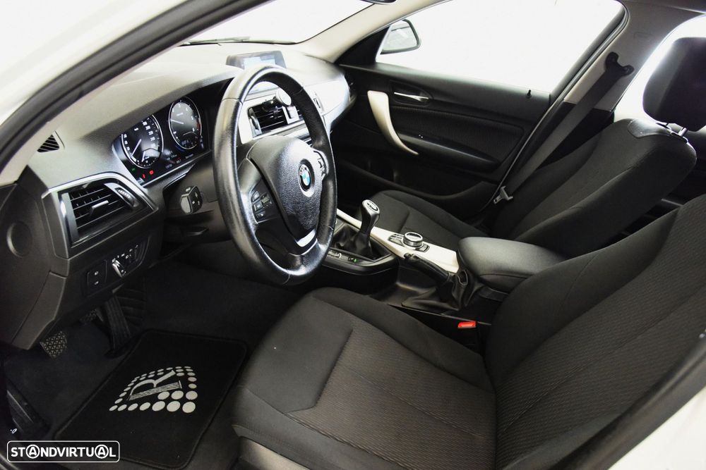 BMW 116 d EfficientDynamics - 12