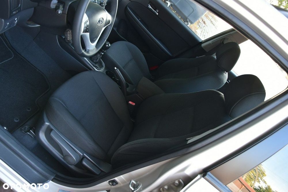 Hyundai i30 - 16