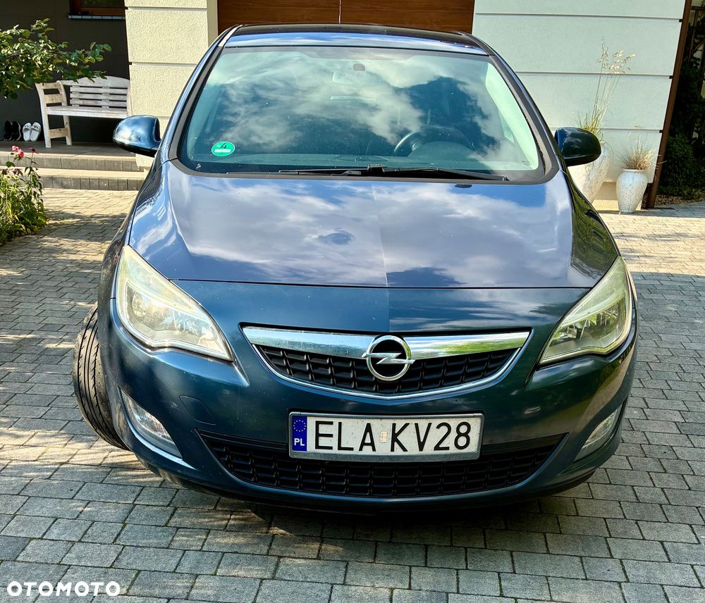 Opel Astra 1.4 Turbo - 2