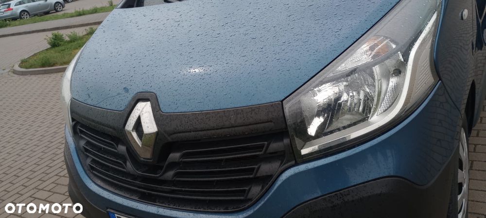 Renault Trafic - 2