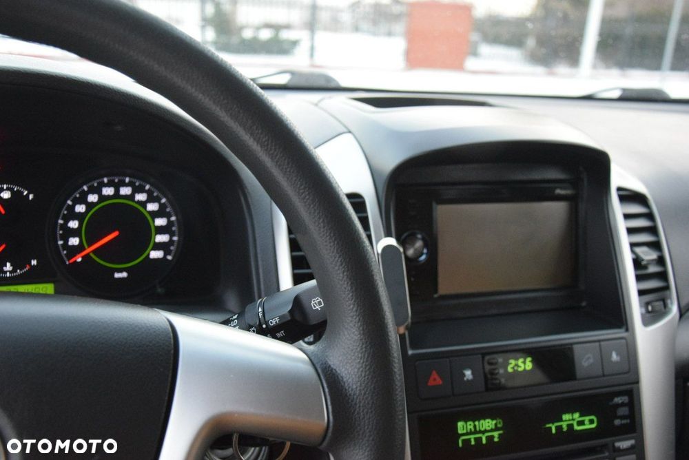 Chevrolet Captiva - 30