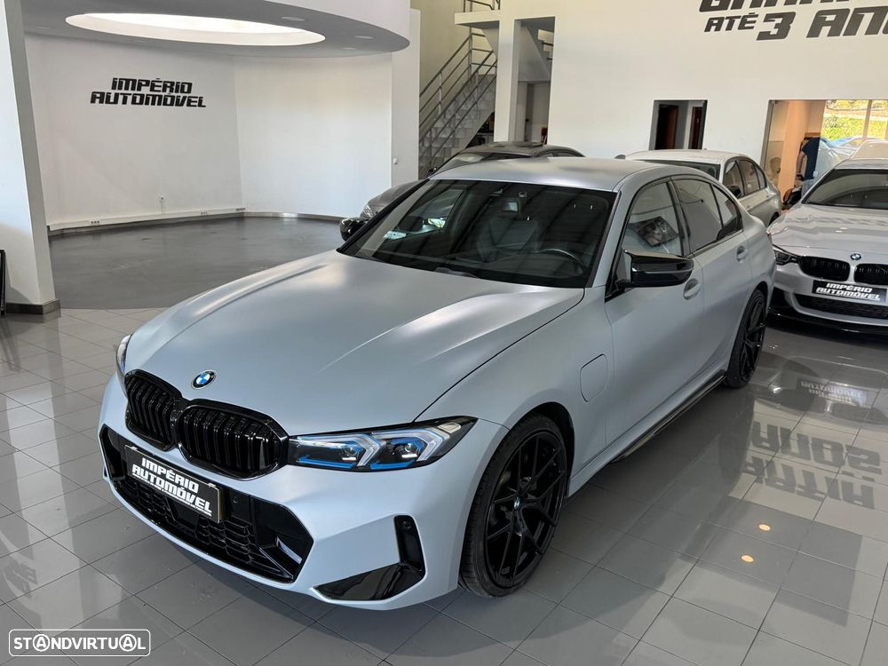 BMW 330 e Pack M Auto - 3