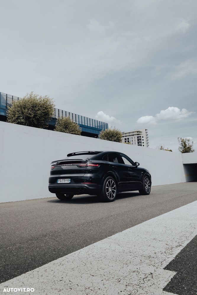 Porsche Cayenne Coupe E-Hybrid Tiptronic S - 39