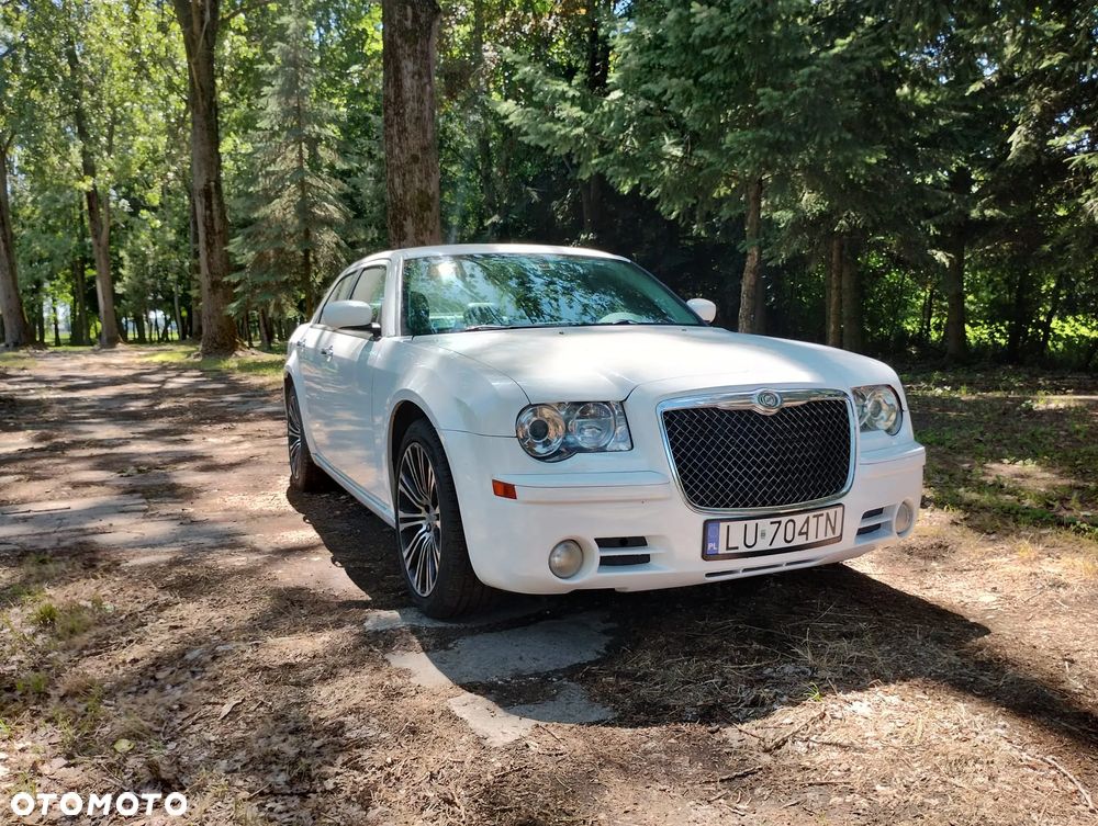 Chrysler 300s - 8