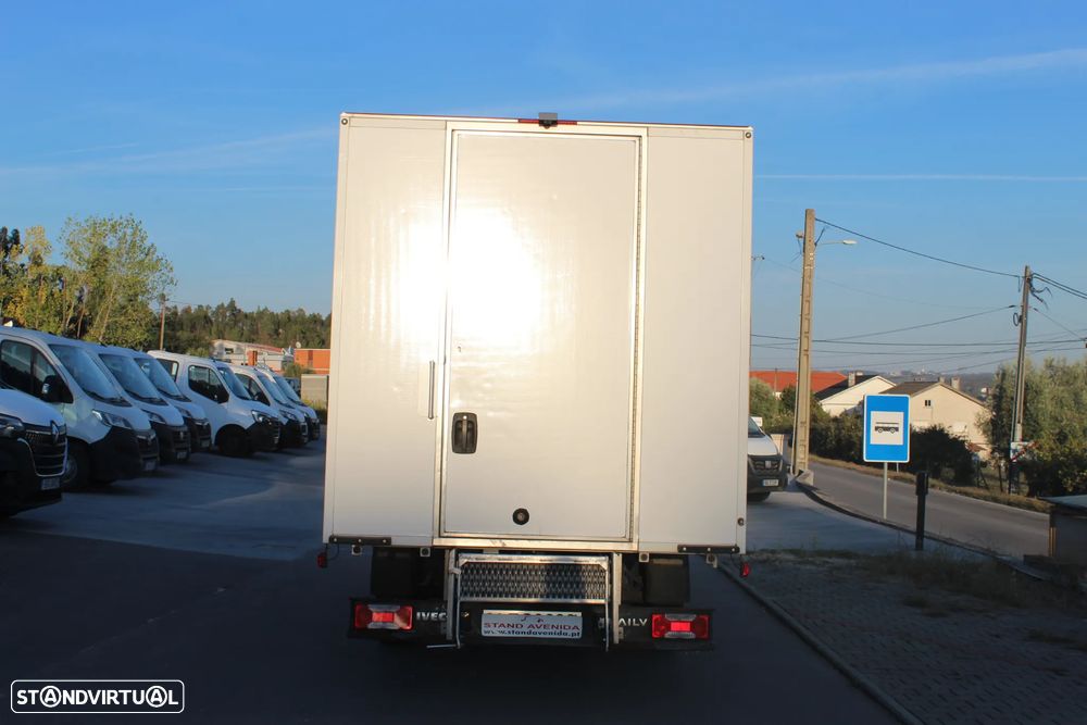 Iveco Daily 35-140 HiMatic // C/FRIO - 6