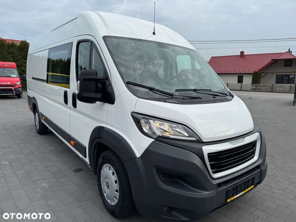 Peugeot Boxer  Maxi  7-osobowy - 28