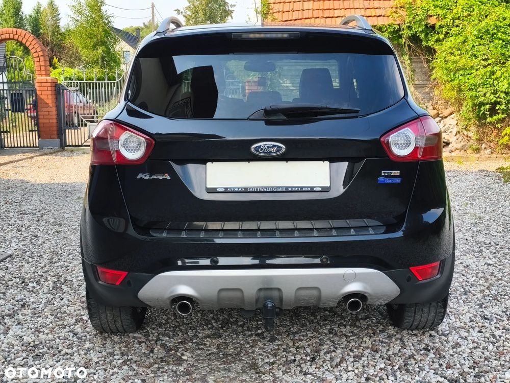 Ford Kuga 2.0 TDCi 2x4 Titanium - 9