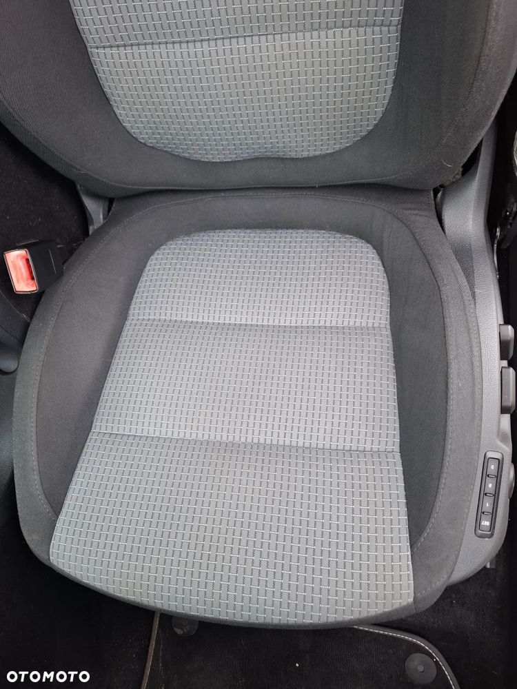 Skoda Superb 2.0 TDI DSG Exclusive - 23