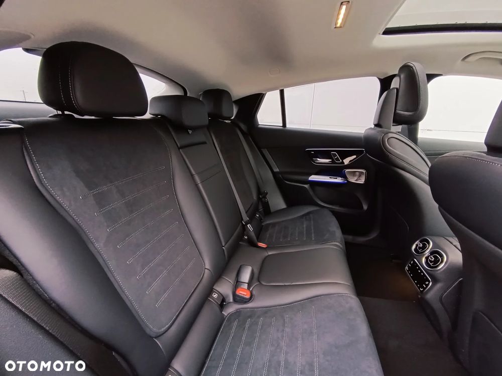 Mercedes-Benz GLC - 6