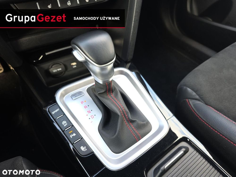 Kia ProCeed 1.6 T-GDI GT DCT - 15
