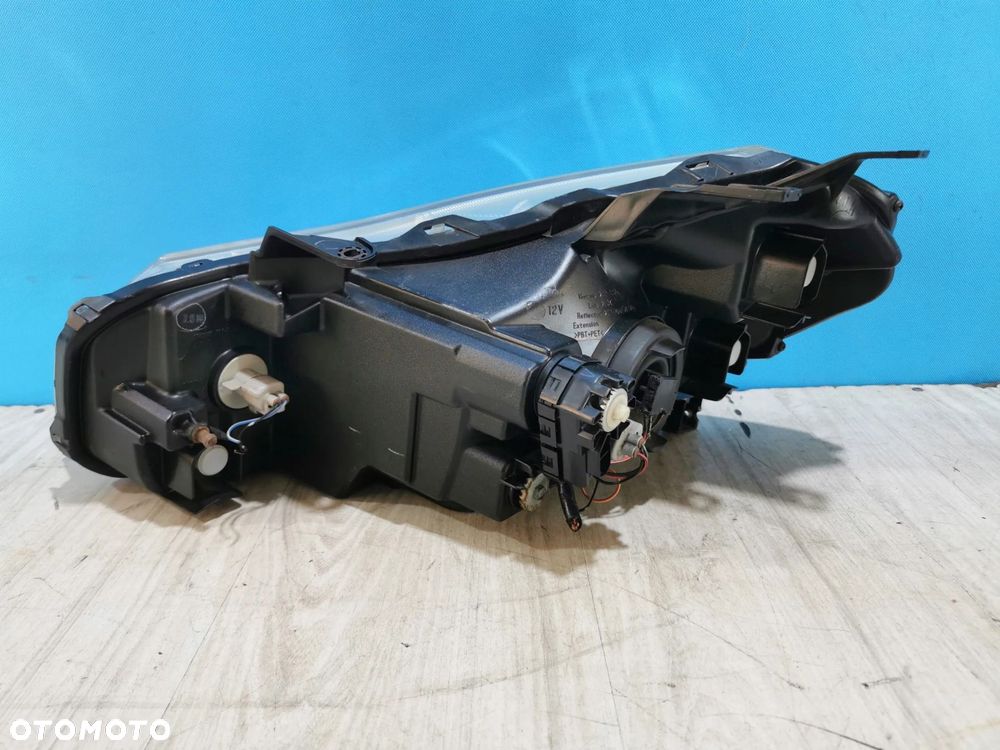 Suzuki SX4 Fiat Sedici lampa reflektor przód prawa Anglik - 2