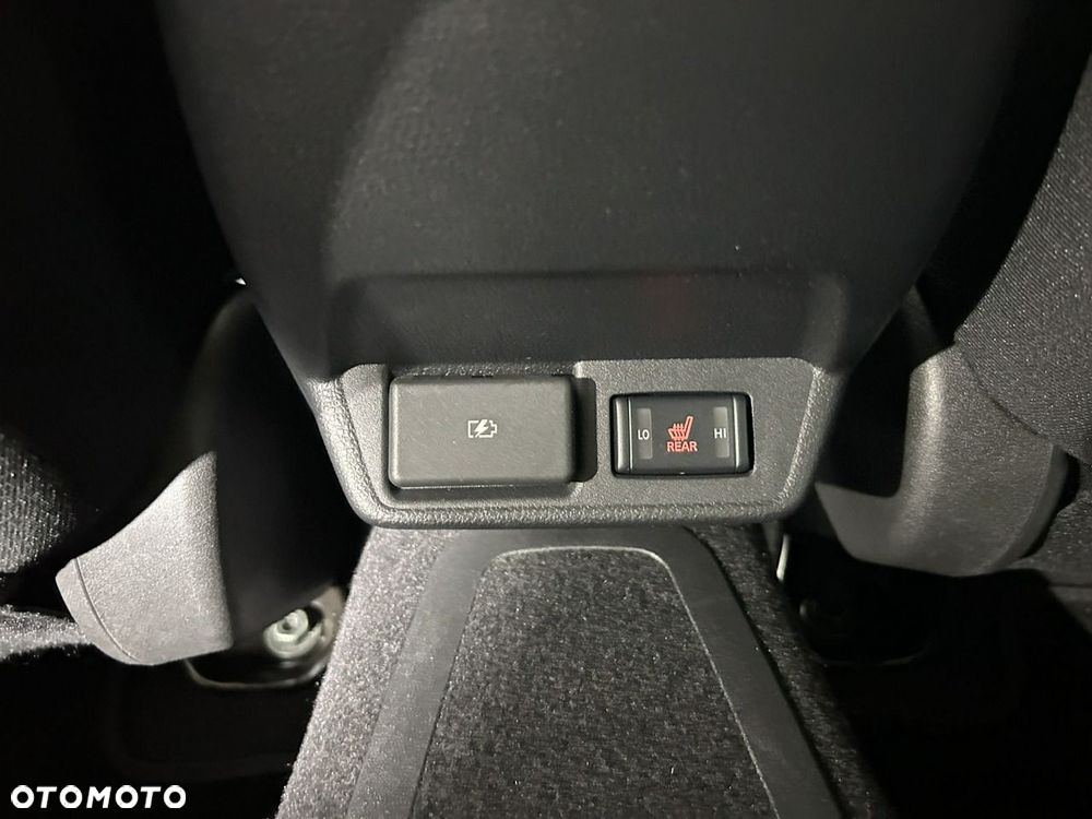 Nissan Leaf - 24