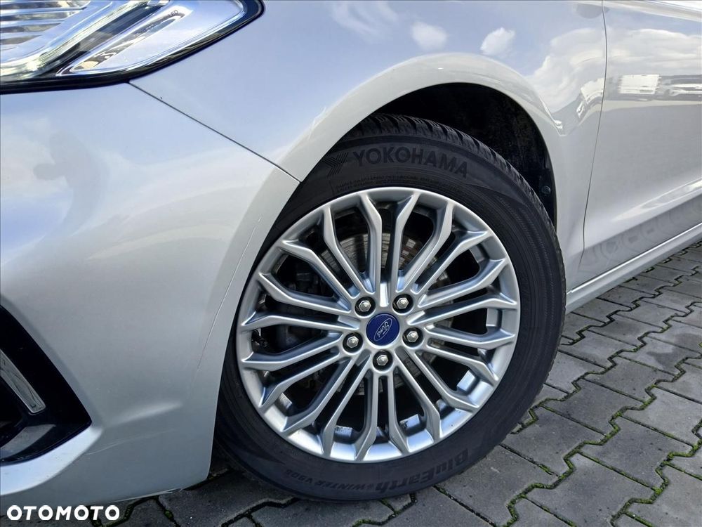 Ford Mondeo 2.0 EcoBlue Titanium - 32