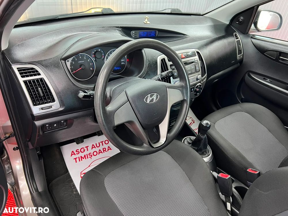 Hyundai i20 - 10