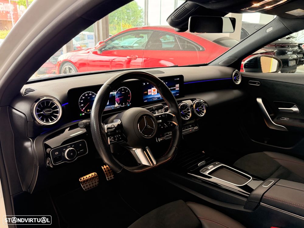 Mercedes-Benz A 180 d 8G-DCT Edition AMG Line - 11